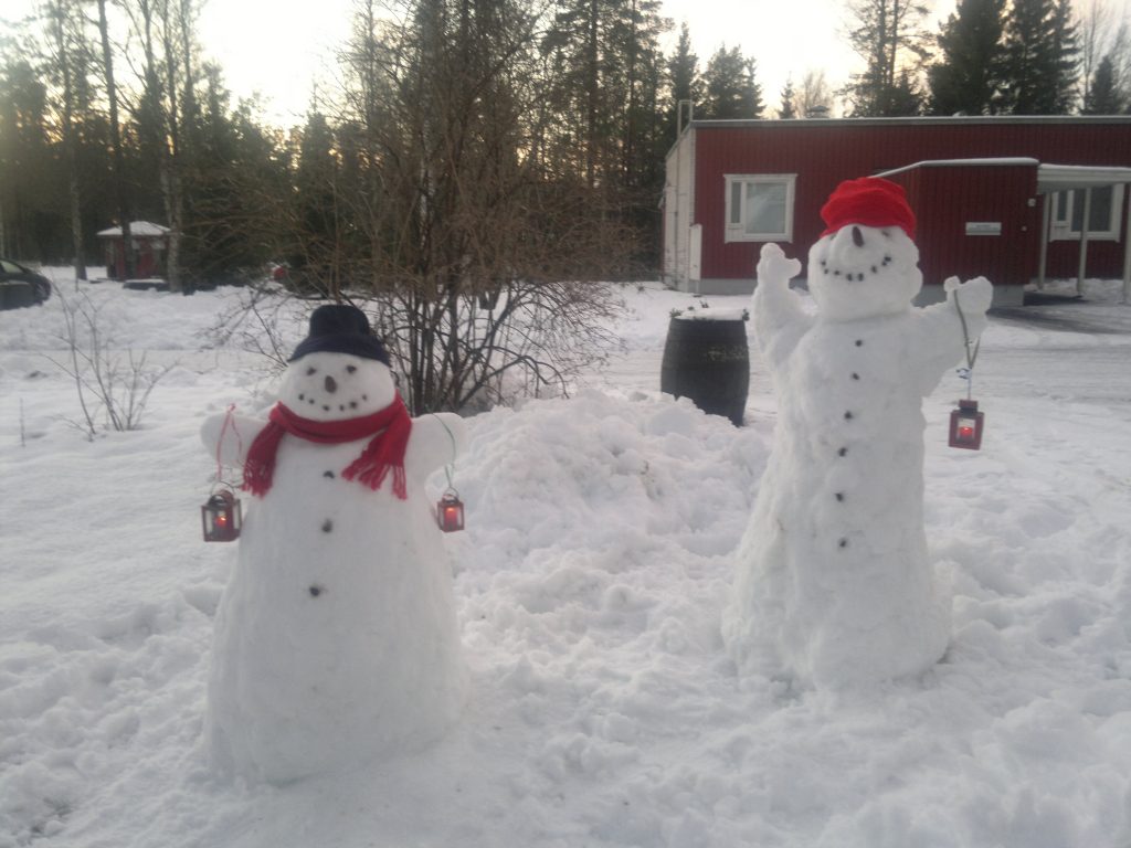 Lumiukkeli ja akkeli