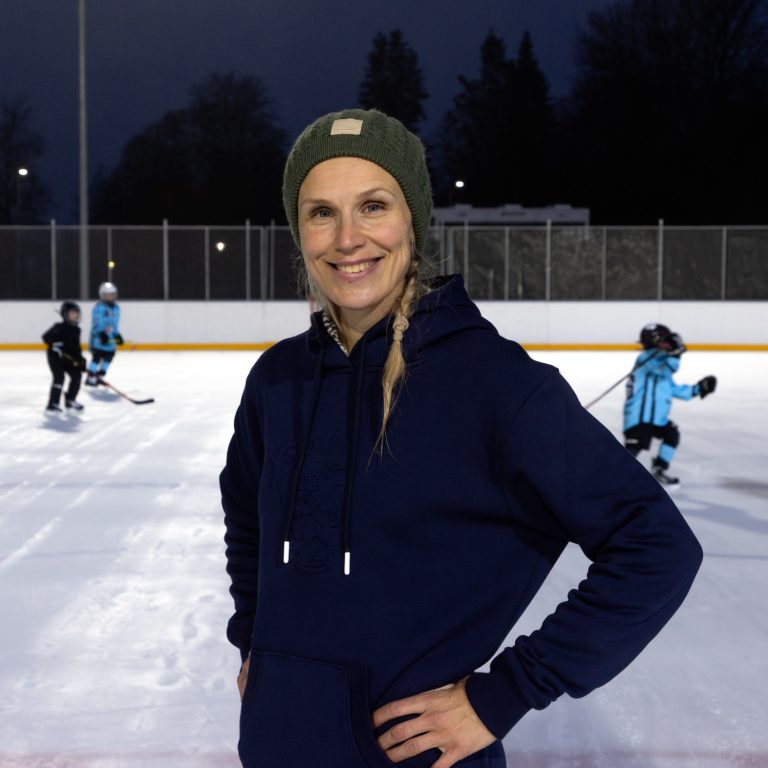 Kaukalon kasvatit podissa lasten liikunnasta ja urheilusta ja erityisesti jääkiekosta